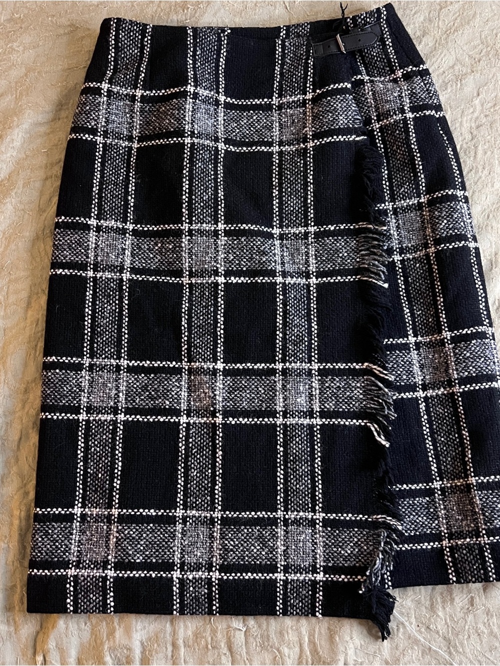 Vintage Fall Plaid A-line Wool Blend Wrap Skirt Size 10 Accent Belt Fringe